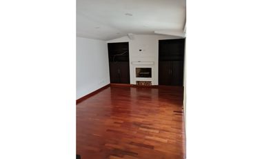 VENTA APARTAMENTO TIPO PENTHOUSE DUPLEX, SANTA BARBARA CENTRAL