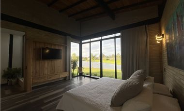 Casa para Venta en Llanogrande sector El Tablazo