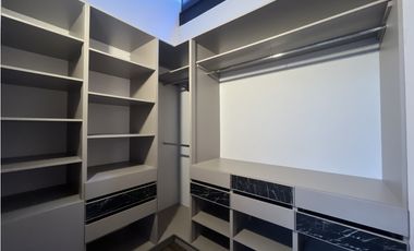 Casa para Venta en Llanogrande sector El Tablazo