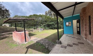 Vendo linda casa en pacho con inmejorable vista.zona verde privada