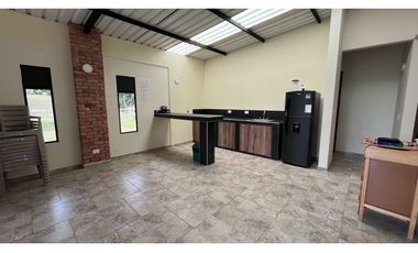 Vendo linda casa en pacho con inmejorable vista.zona verde privada