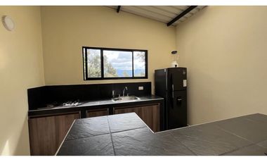 Vendo linda casa en pacho con inmejorable vista.zona verde privada