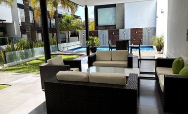 Venta Casa en condominio con alberca común