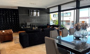 Venta Casa en condominio con alberca común