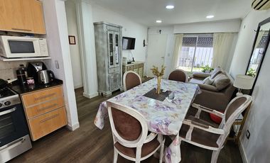 Venta de Departamento 3 Amb.  en Ramos Mejia  Muy Buen Estado C/patio y Esp. auto
