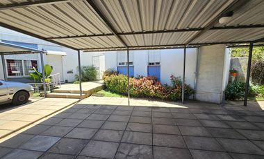 Venta de Departamento 3 Amb.  en Ramos Mejia  Muy Buen Estado C/patio y Esp. auto