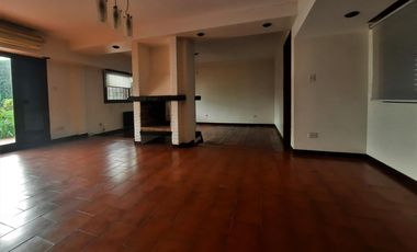 Casa venta en Tolosa. Fondo, parque, garage, 4 dormitorios