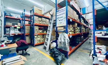Bodega con Oficinas en Venta San Pedro Iztacalco