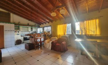 PH en venta - 2 Dormitorios 2 Baños - 205Mts2 - Villa Lugano