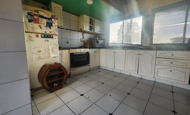 PH en venta - 2 Dormitorios 2 Baños - 205Mts2 - Villa Lugano