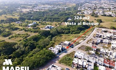 Terreno en Venta con Vista Barranca y Bosque en Residencial Albaterra Colima