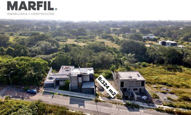 Terreno en Venta con Vista Barranca y Bosque en Residencial Albaterra Colima