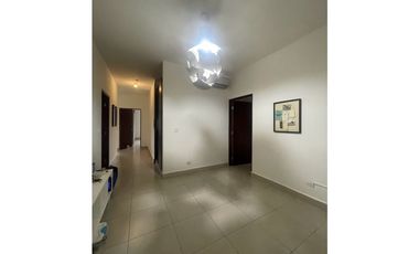 Alquiler de apartamento en clayton ph embassy club con jardin y gazebo