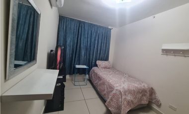 SE ALQUILA APARTAMENTO EN VIA ESPAÑA