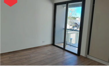 DEPARTAMENTOS DUPLEX (Calle 32 e/ 43 y 45)