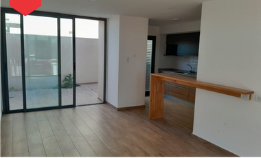 DEPARTAMENTOS DUPLEX (Calle 32 e/ 43 y 45)