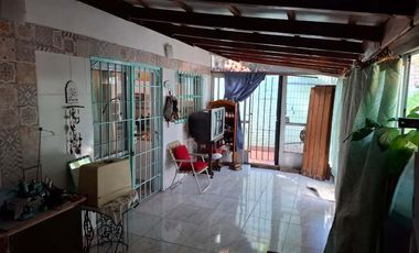 Casa en venta en Ezpeleta Este