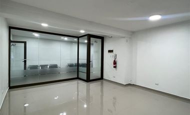 Local Comercial en Arriendo en LOCAL U OFICINA REMODELADO ENTREPISO APTO PARA TODO TIPO DE NEGOCIO, EXCELENTE UBICACION