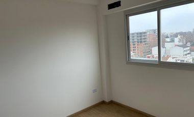 Departamento  3 AMBIENTES FRENTE PISO 3  B  CON COCHERA - General San Martin