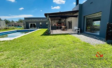 Casa en  venta, Canning, Fincas del Alba. Lote 1095 m2. 4 amb.