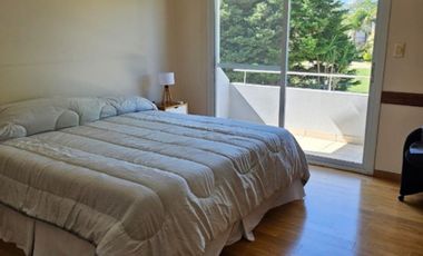 Casa en alquiler de 3 dormitorios en Saint Thomas Sur