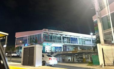 Local comercial de 48 m2 en Venta en Plaza Cristal