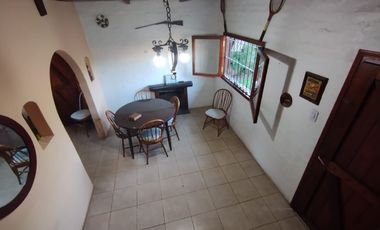 Venta Casa Alpino sobre 2 lotes!! Barrio El Tejado