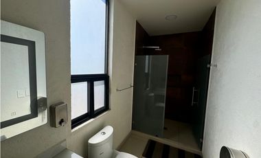 CASA EN CONDOMINIO EN VENTA CON VISTA AL LAGO “MU.
