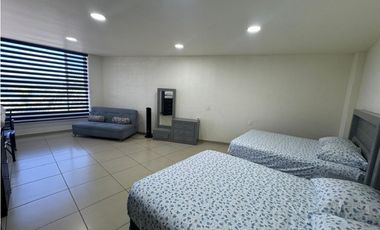 CASA EN CONDOMINIO EN VENTA CON VISTA AL LAGO “MU.