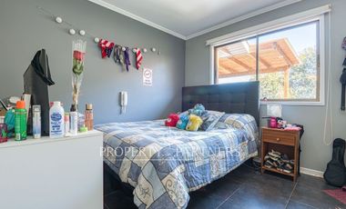 Clásica y Luminosa Casa en Lo Cañas