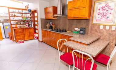 DE VENTA ESTA PRECIOSA CASA