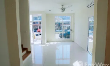 Townhome for sale at Koolpunt 9