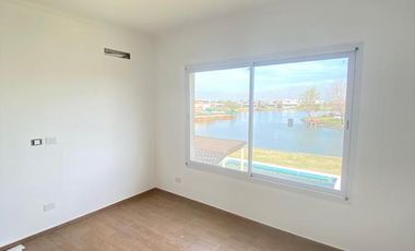 CASA EN VENTA EN EL CANTON - MAROTO PROPIEDADES