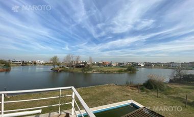 CASA EN VENTA EN EL CANTON - MAROTO PROPIEDADES