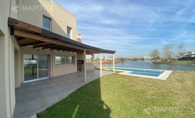 CASA EN VENTA EN EL CANTON - MAROTO PROPIEDADES