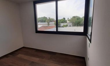 DUPLEX A ESTRENAR