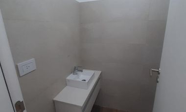 DUPLEX A ESTRENAR
