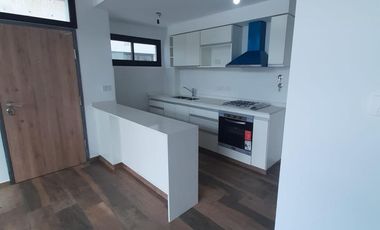 DUPLEX A ESTRENAR