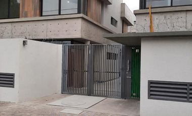 DUPLEX A ESTRENAR