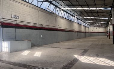 ¡En Renta Bodega de 1400 m² en Alce Blanco, Naucalpan!