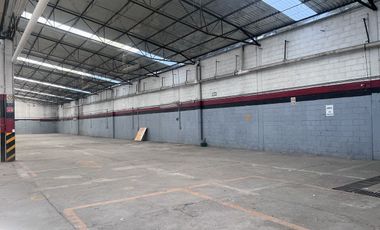 ¡En Renta Bodega de 1400 m² en Alce Blanco, Naucalpan!