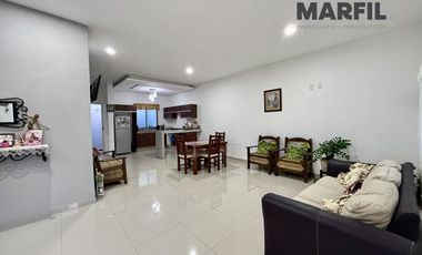 Casa en Venta de 1 Planta de 3 Recámaras Norte de Colima cerca Plaza Zentralia