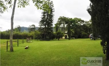 casa campatre en setor el yarumo