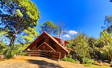 Cabaña en Mazamitla La Cofradía con vista al bosque ideal para inversión