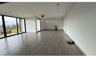 Casa campestre de lujo en exclusiva parcelación – El Retiro, Antioquia