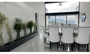 Casa campestre de lujo en exclusiva parcelación – El Retiro, Antioquia