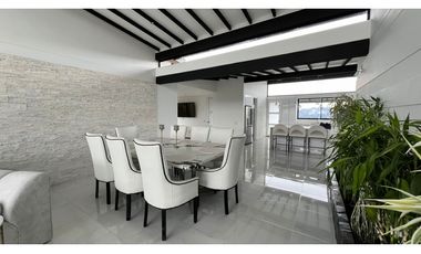 Casa campestre de lujo en exclusiva parcelación – El Retiro, Antioquia