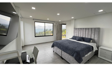 Casa campestre de lujo en exclusiva parcelación – El Retiro, Antioquia
