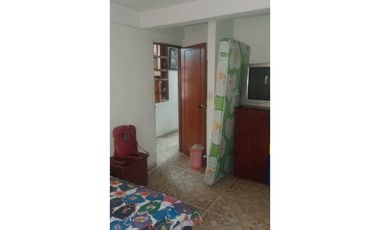 VENTA DE CASA BODEGA ESQUINERA  PORTAL AMERICAS VILLA LA LOMA