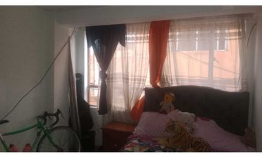 VENTA DE CASA BODEGA ESQUINERA  PORTAL AMERICAS VILLA LA LOMA